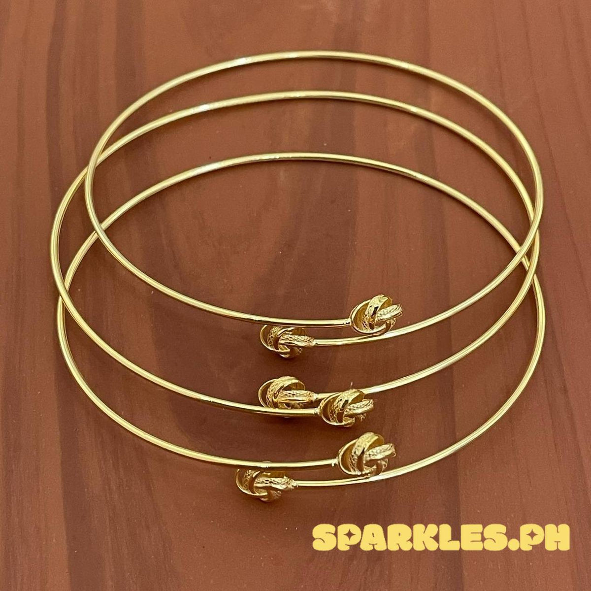 18k Saudi Gold Ensaimada Bangle