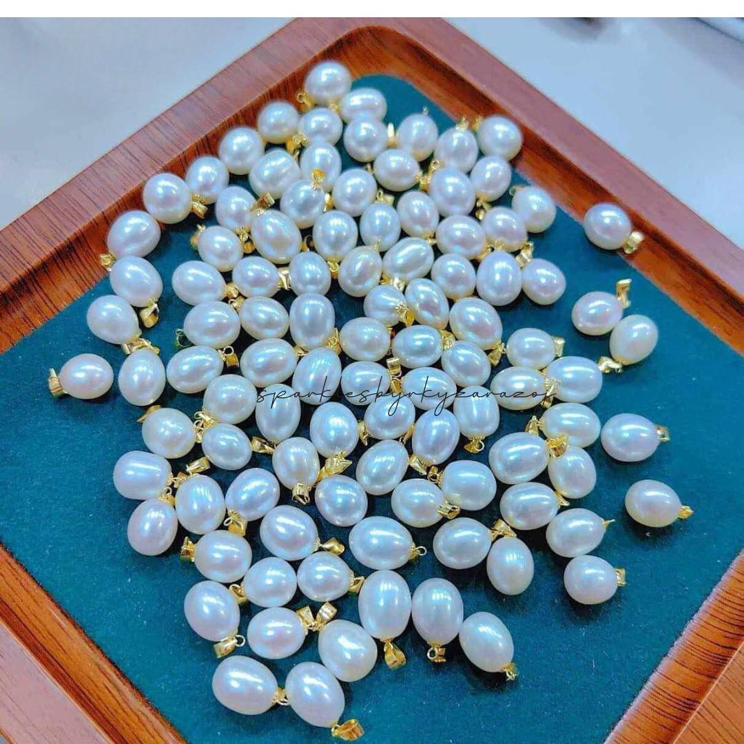 18k Saudi Gold Freshwater Pearl Pendant - SKU - UQQL00G1