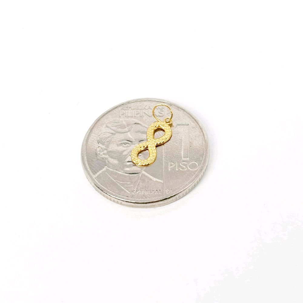 18k Saudi Gold Mini Infinity Pendant