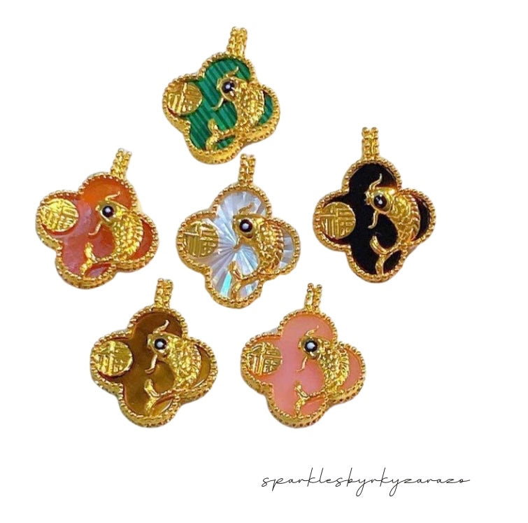 AMPAW/HOLLOW 18k Saudi Gold Koi Fish Pendant