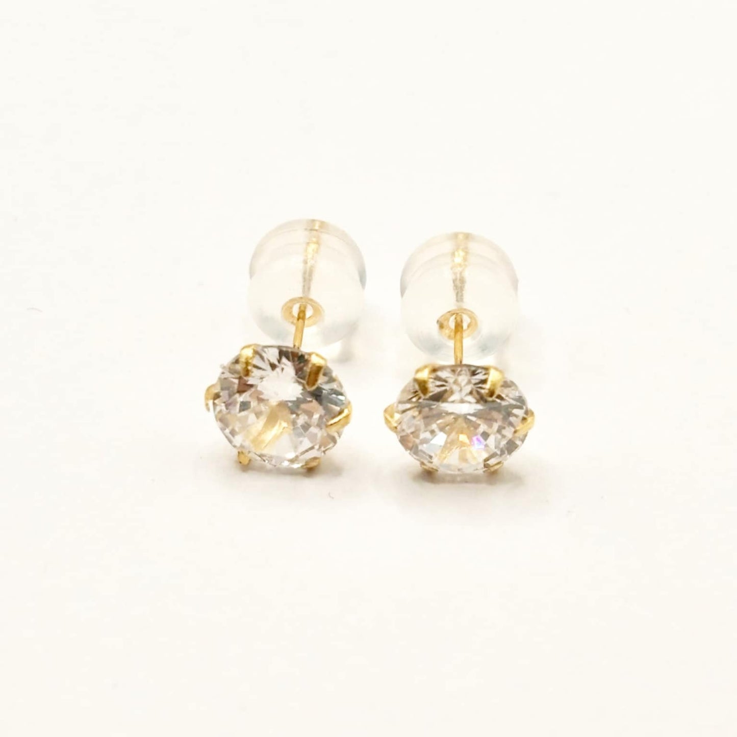 18k Saudi Gold Moissanite Earring with Silicon Pakaw