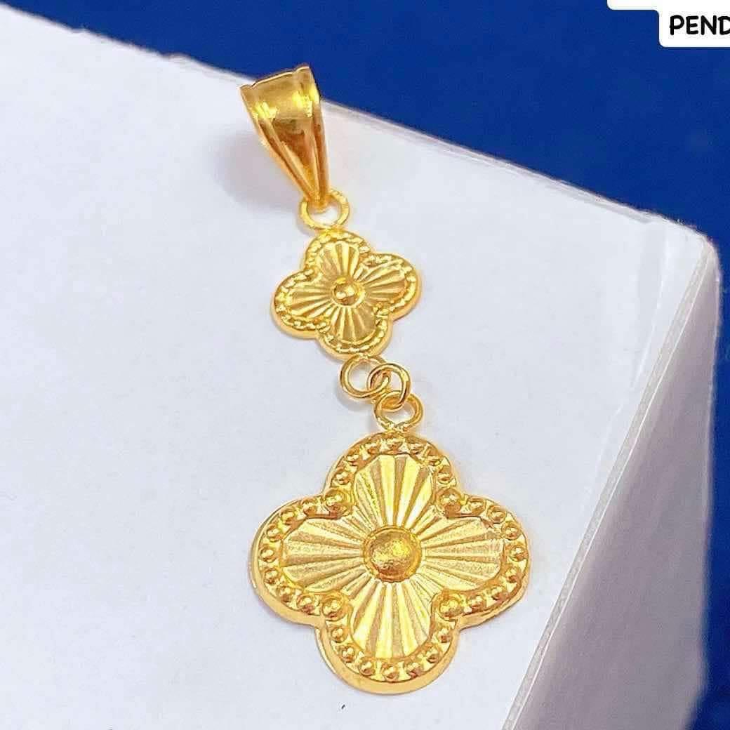 18k Saudi Gold Twin Clover Flower - SKU-NE8R3QRI