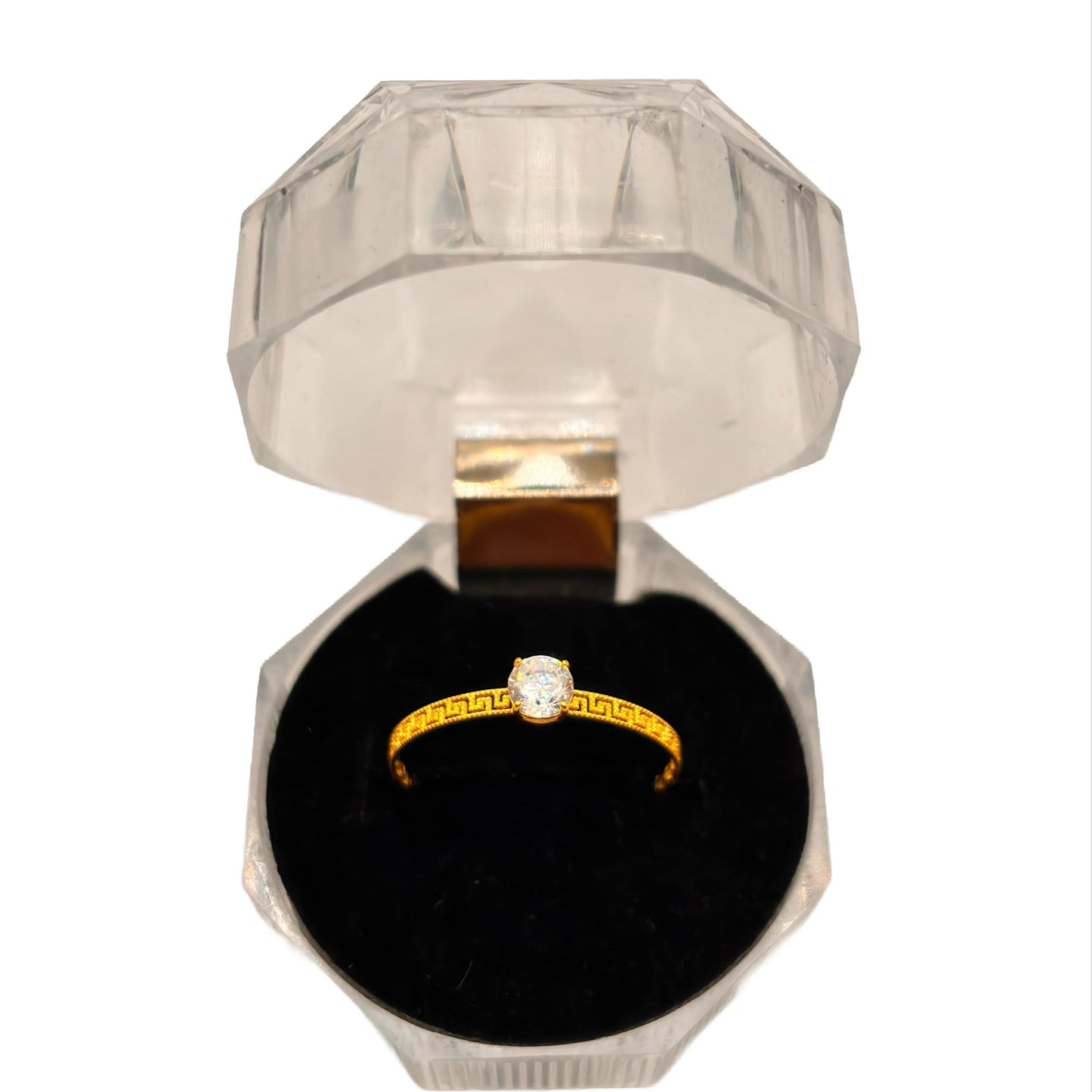 18k Saudi Gold Moissa Fenfen Ring Solid Pawnable - SKU-Z2E9MCY8