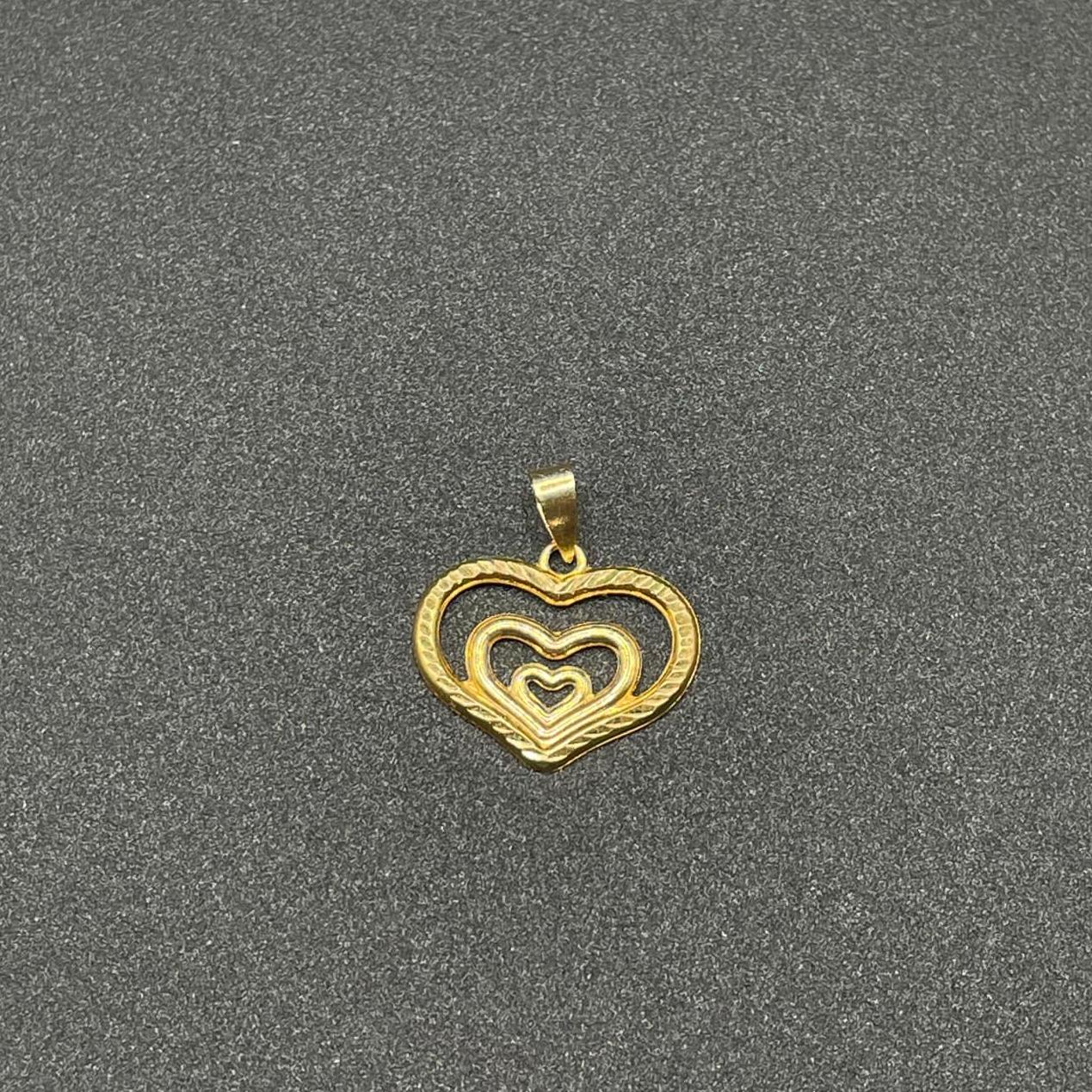 18k Saudi Gold Dia Triple Heart Pendant Solid Pawnable