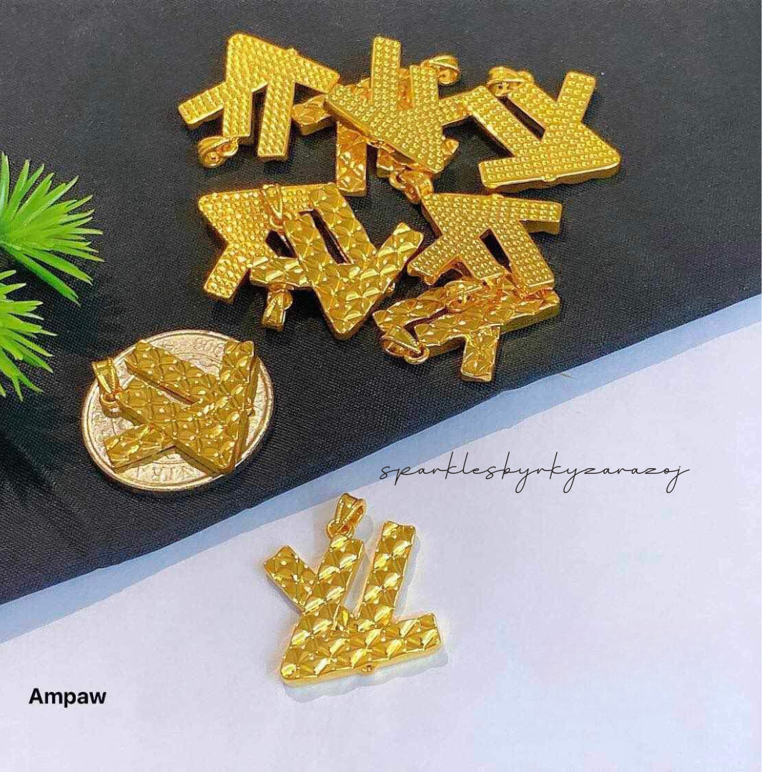 LV Diacut Pendant Ampaw 18k Saudi Gold