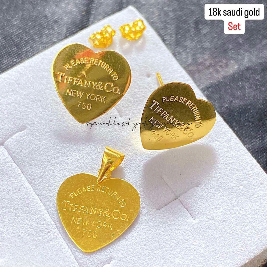 Tco & Co. Set Earrings & Pendant 18k Saudi Gold