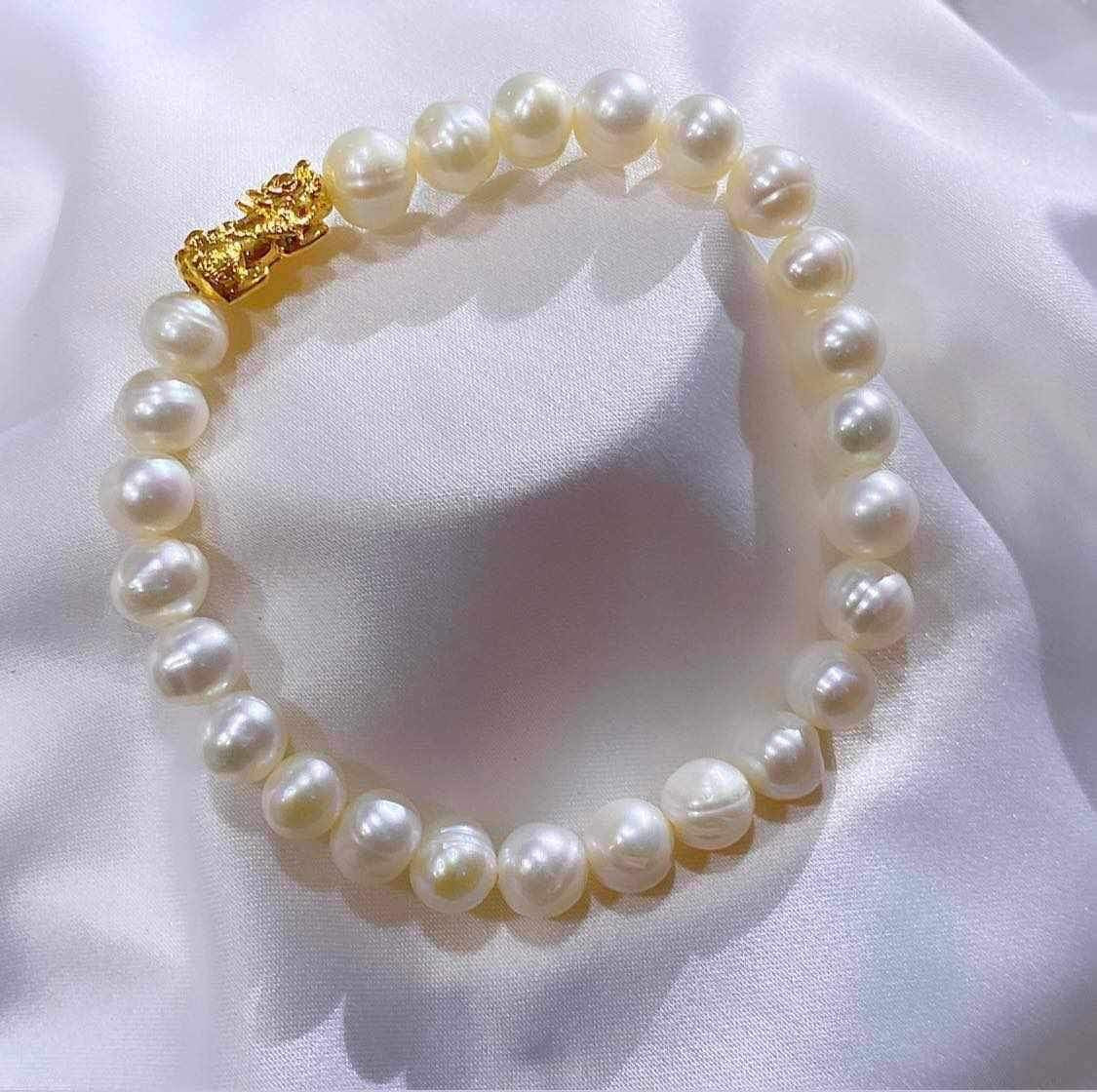 NOT PAWNABLE - 18k Saudi Gold Pearl Piyao Bracelet w/o Extender