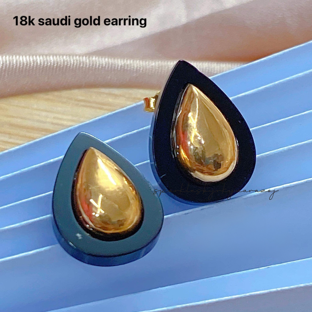 AMPAW/HOLLOW 18k Saudi Gold Teardrop Earring