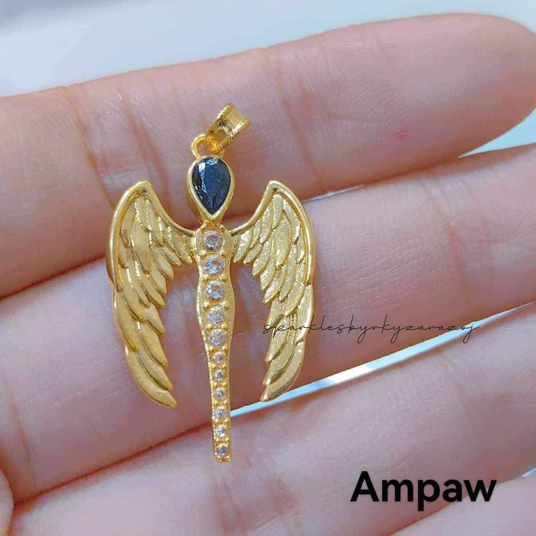 AMPAW/HOLLOW 18k Saudi Gold Angel Pendant