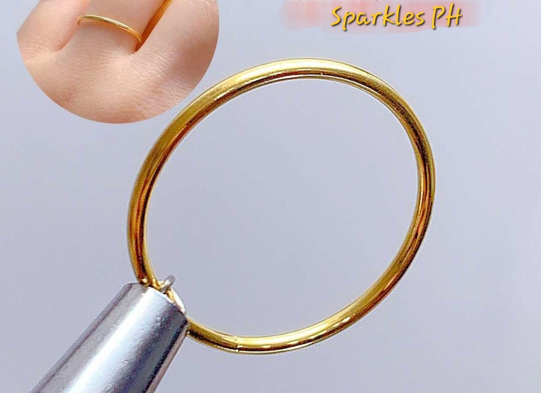 Minimalist Plain Ring