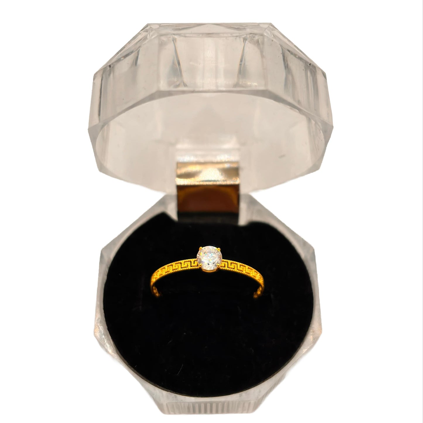18k Saudi Gold Moissa Fenfen Ring Solid Pawnable - SKU-Z2E9MCY8