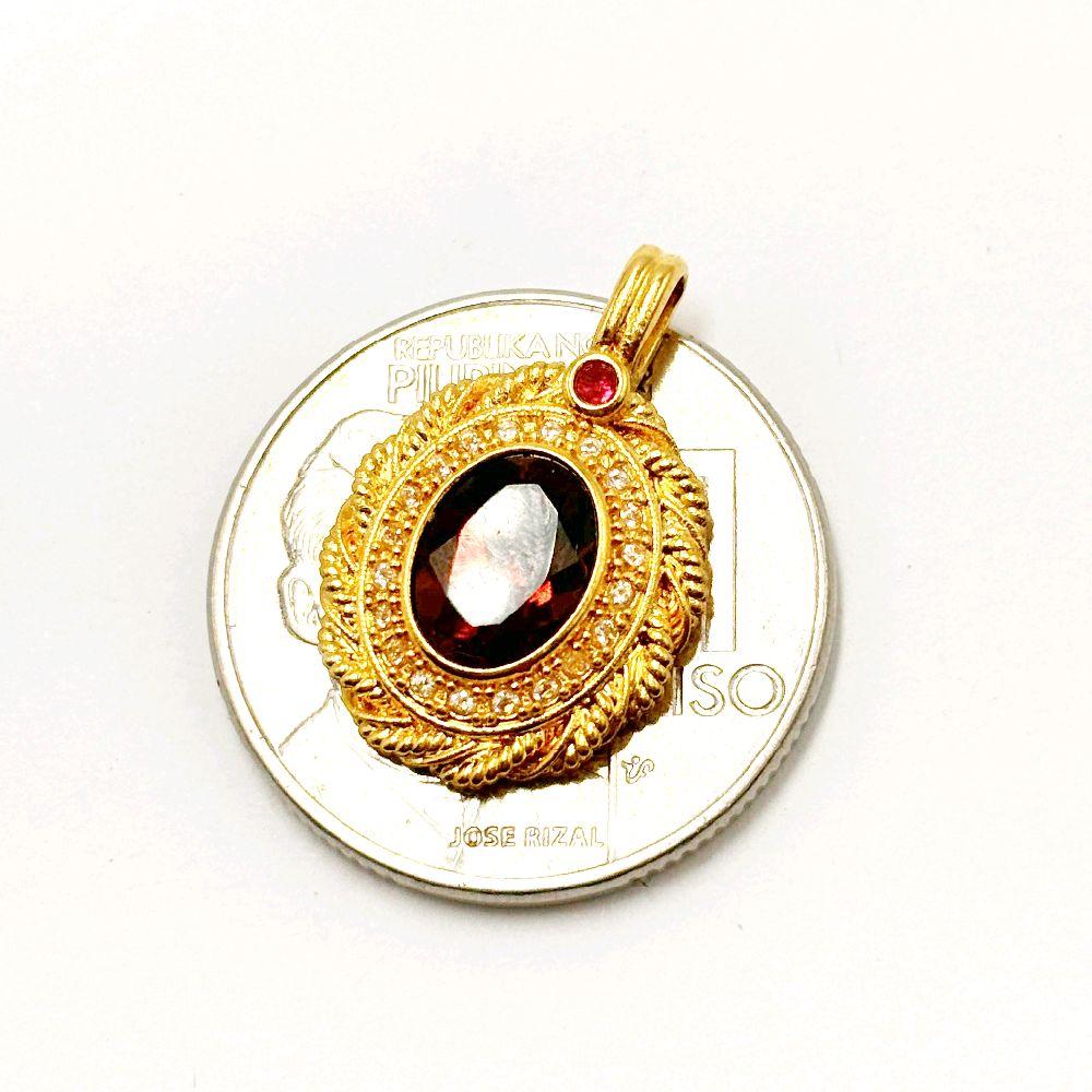 AMPAW/HOLLOW 18k Saudi Gold Oval Garnet Pendant - SKU-OH7IX8AB