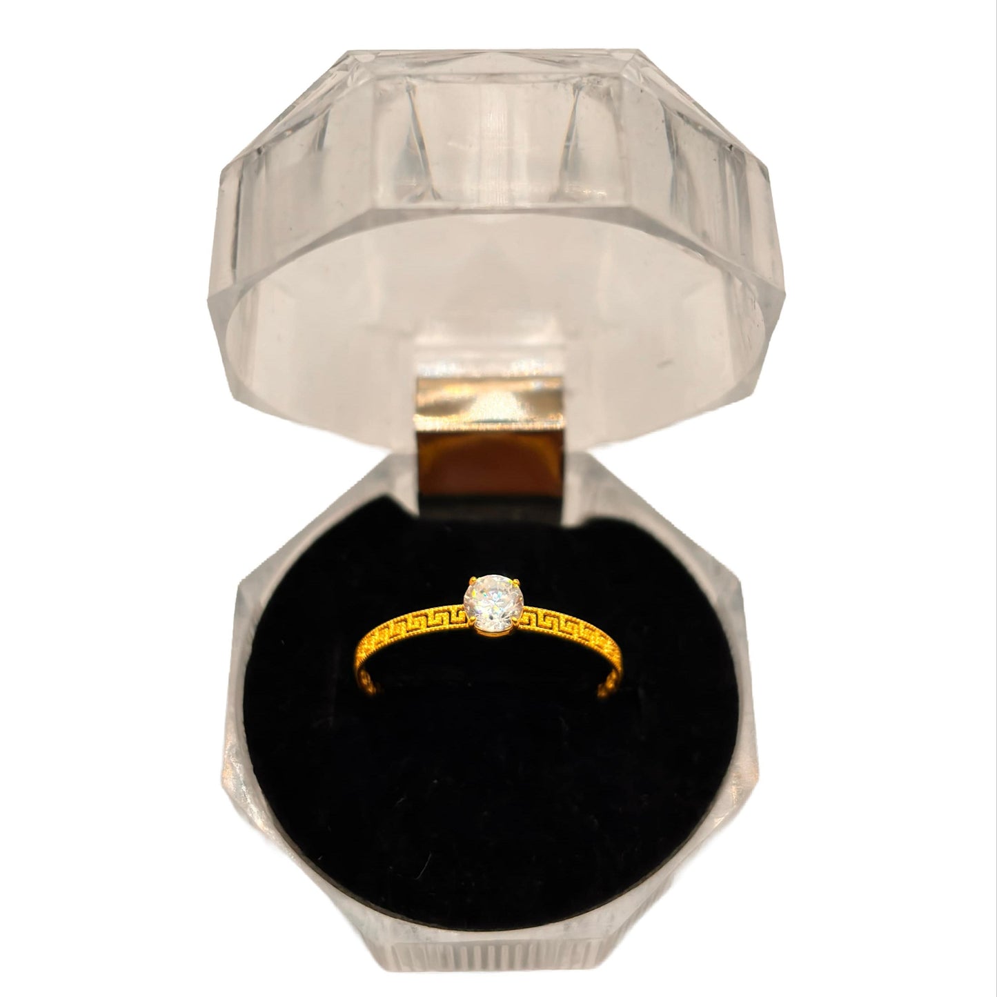 18k Saudi Gold Moissa Fenfen Ring Solid Pawnable - SKU-Z2E9MCY8