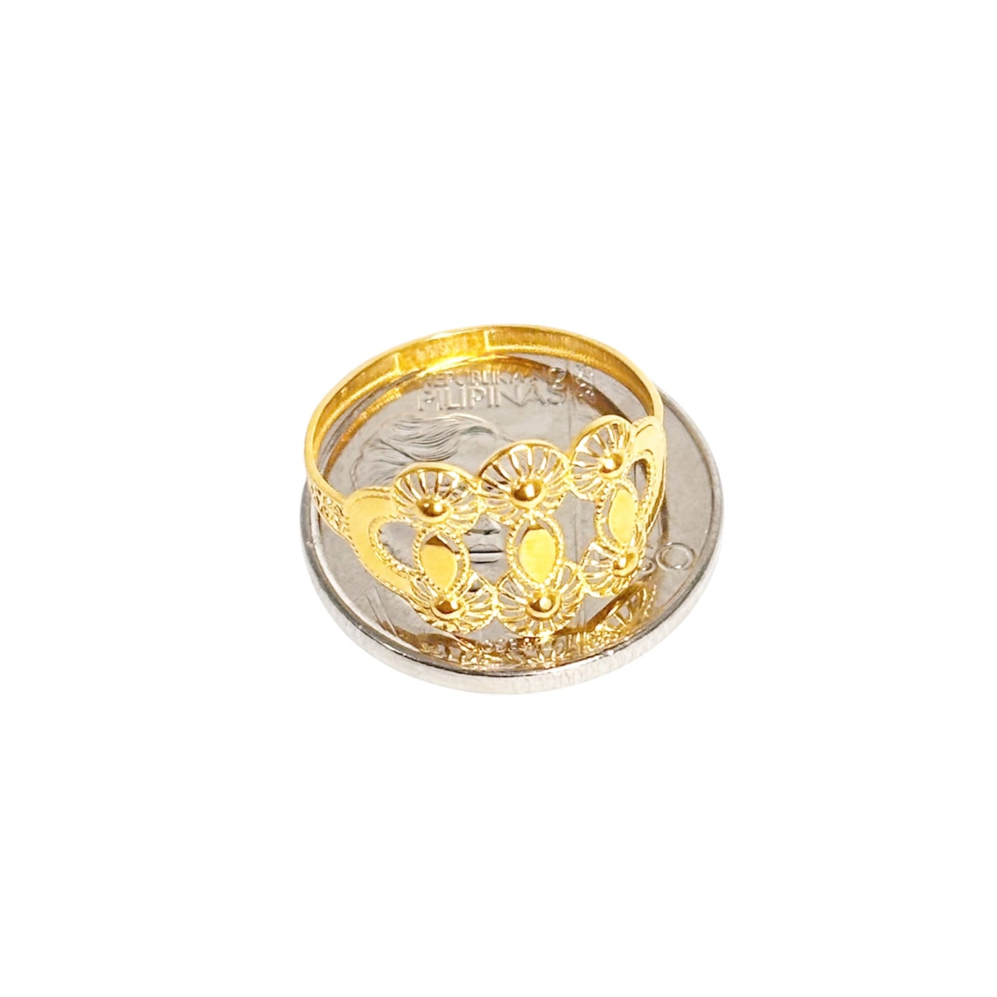 18k Saudi Gold Floral Halo Ring -
SKUAP2326RIN3