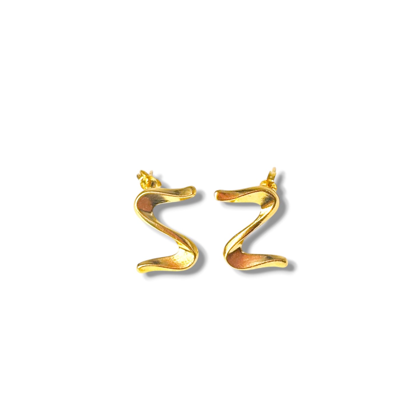 18k Saudi Gold Wave Earrings