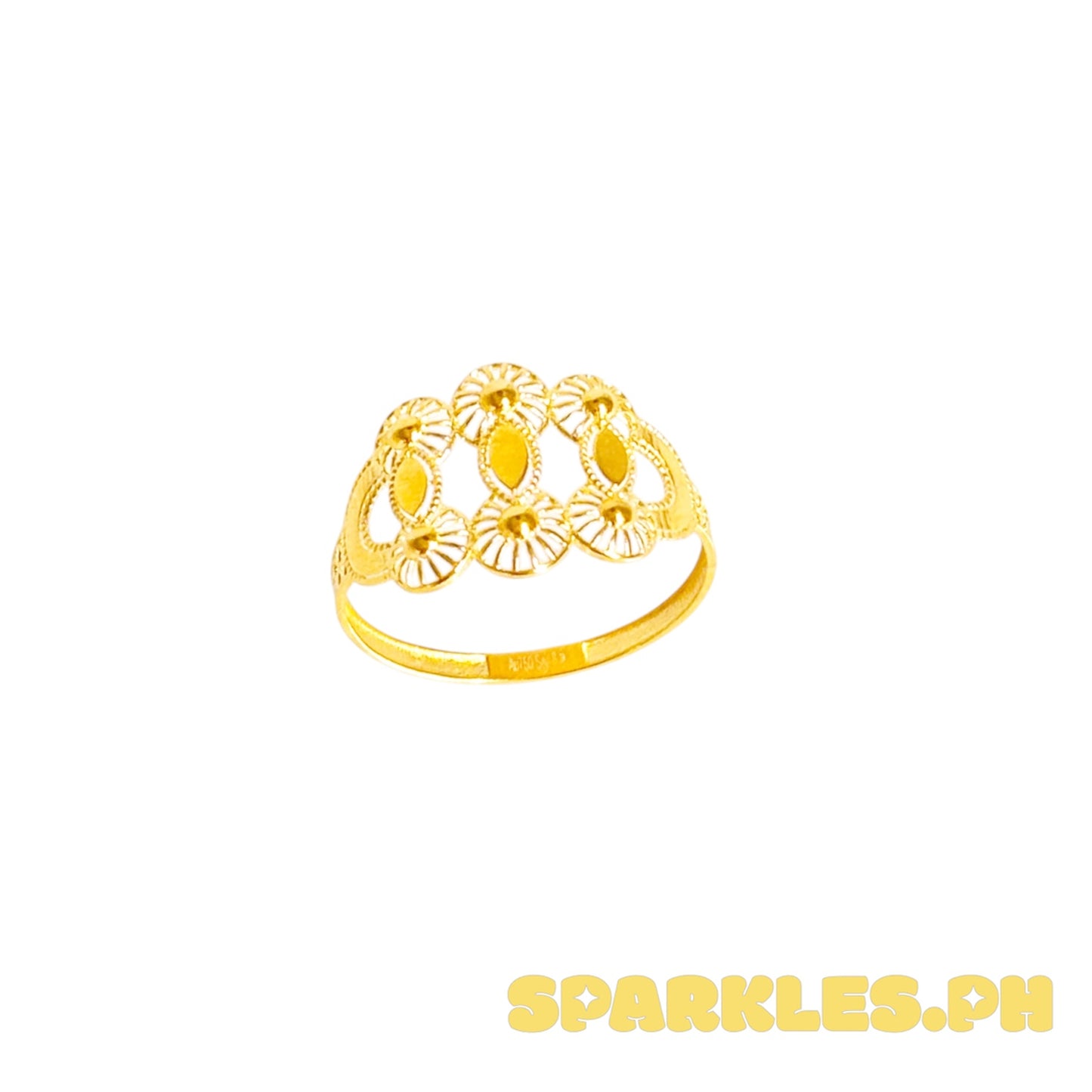 18k Saudi Gold Floral Halo Ring -
SKUAP2326RIN3