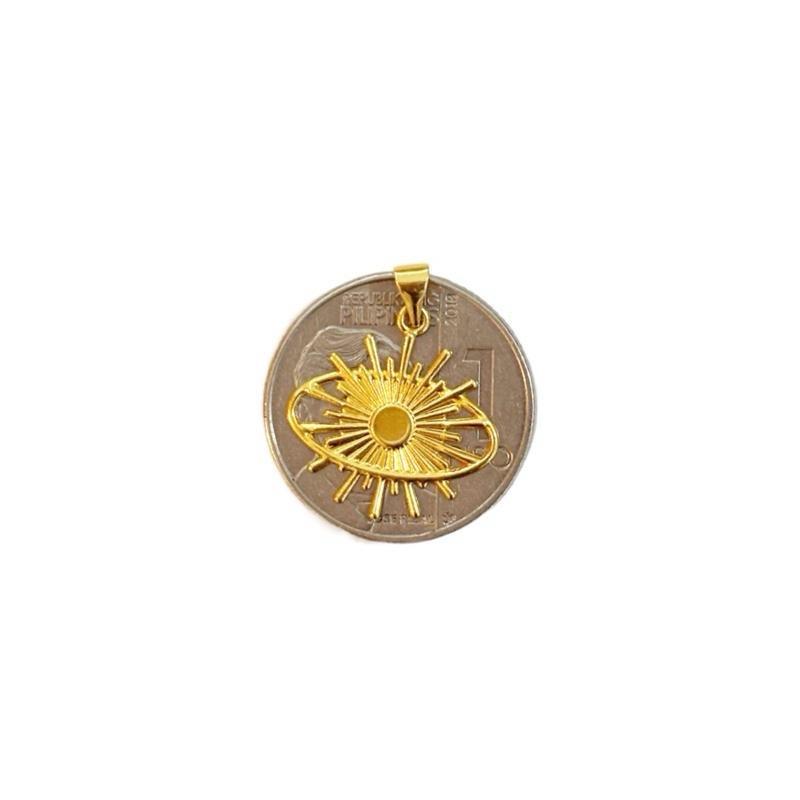 18k Saudi Gold Set Sunburst + Diacut Circle Chain 16”