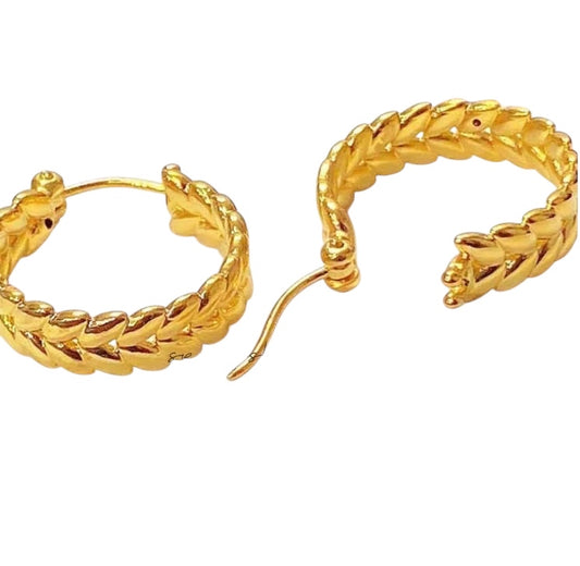 AMPAW/HOLLOW 18k Saudi Gold Palay Earring