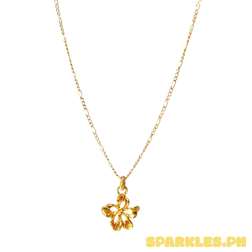 18k Saudi Gold Figaru Chain 18" + AMPAW/HOLLOW 18k Saudi Gold FlowerStyle Pendant