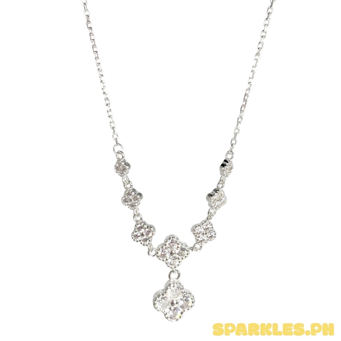 MT - 92.5 Sterling Silver - Flower Clover Necklace