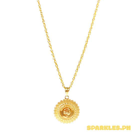 18k Saudi Gold Millipedes Chain 18" + 18k Saudi Gold Queen Elizabeth Medallion Pendant