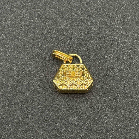 18k Saudi Gold Hexagon Style Bag Pendant Ampaw Pawnable