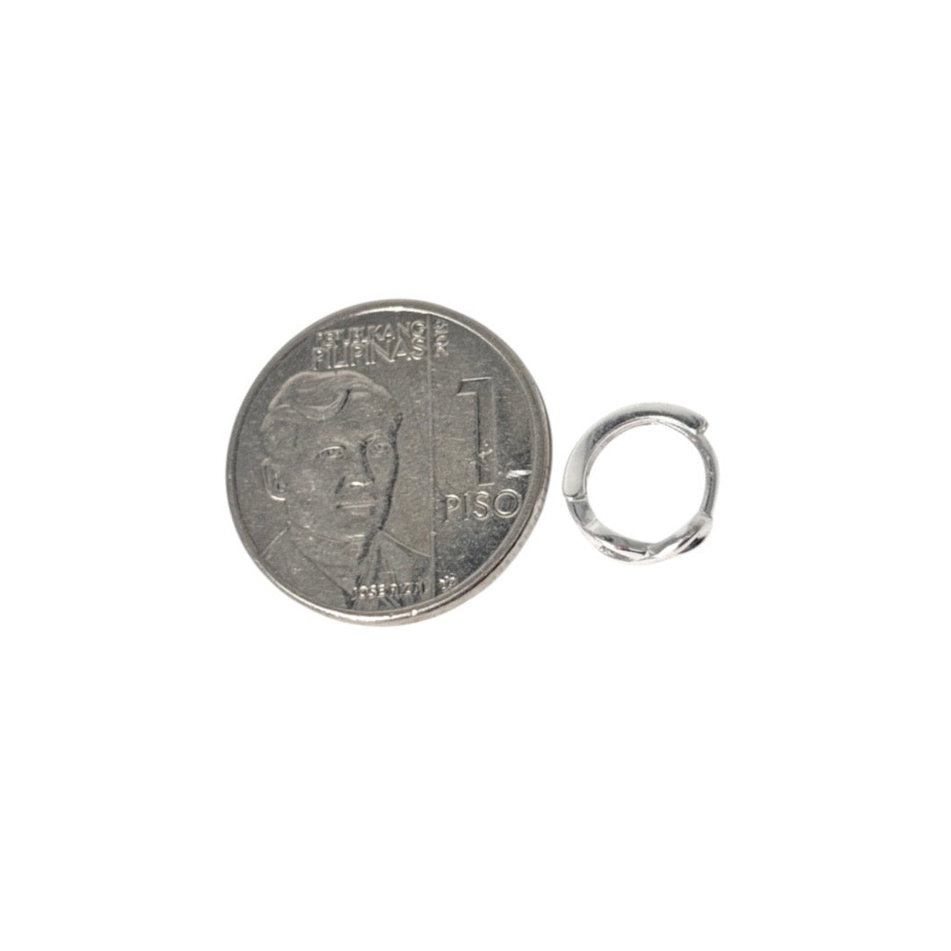 92.5 Sterling Silver - Infinity Clip Earrings