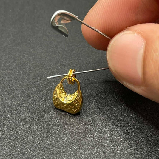 18k Saudi Gold KiliKili style Bag Pendant Ampaw Pawnable - SKU-TCK4X2R1