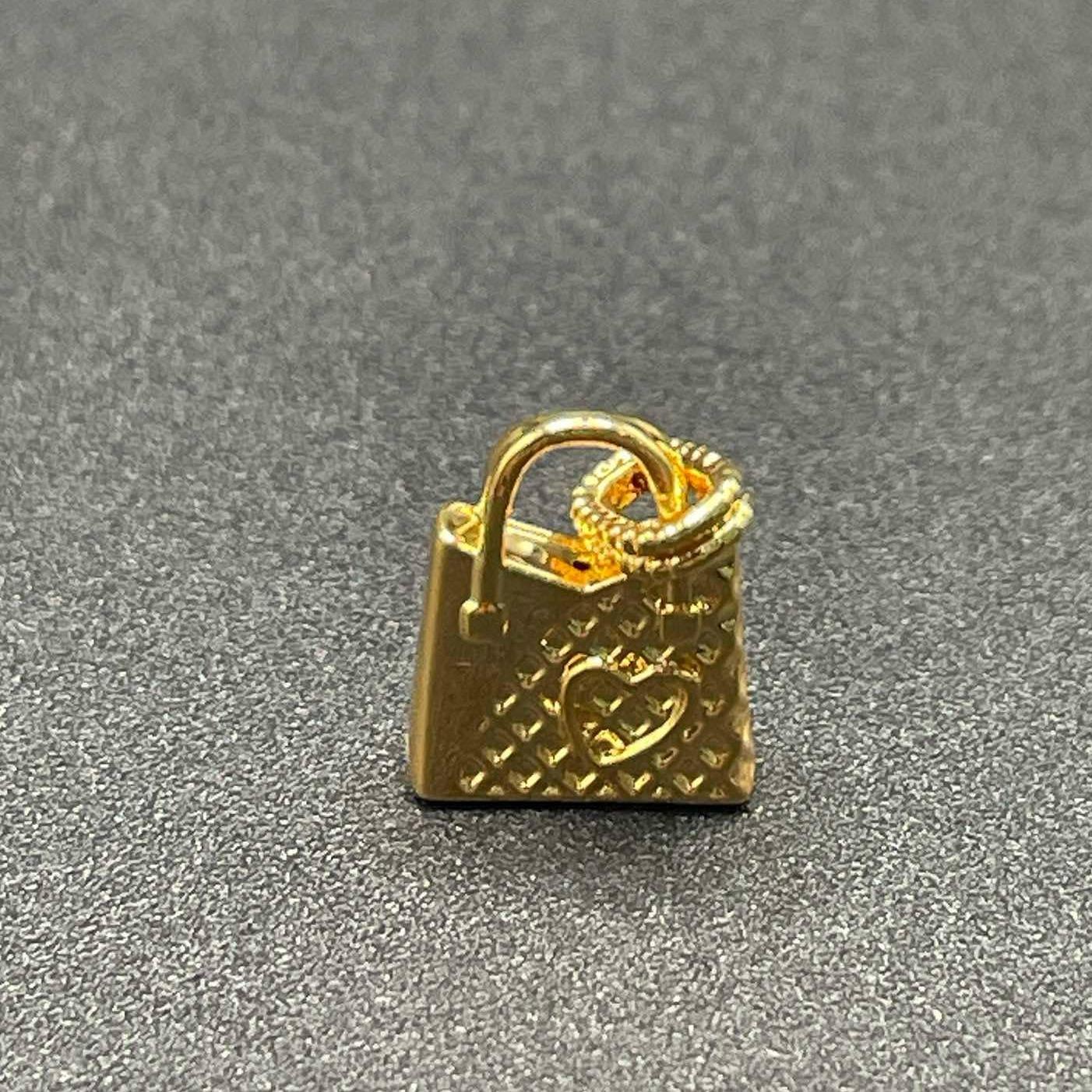 18k Saudi Gold Sosyal Style Bag Pendant Ampaw Pawnable