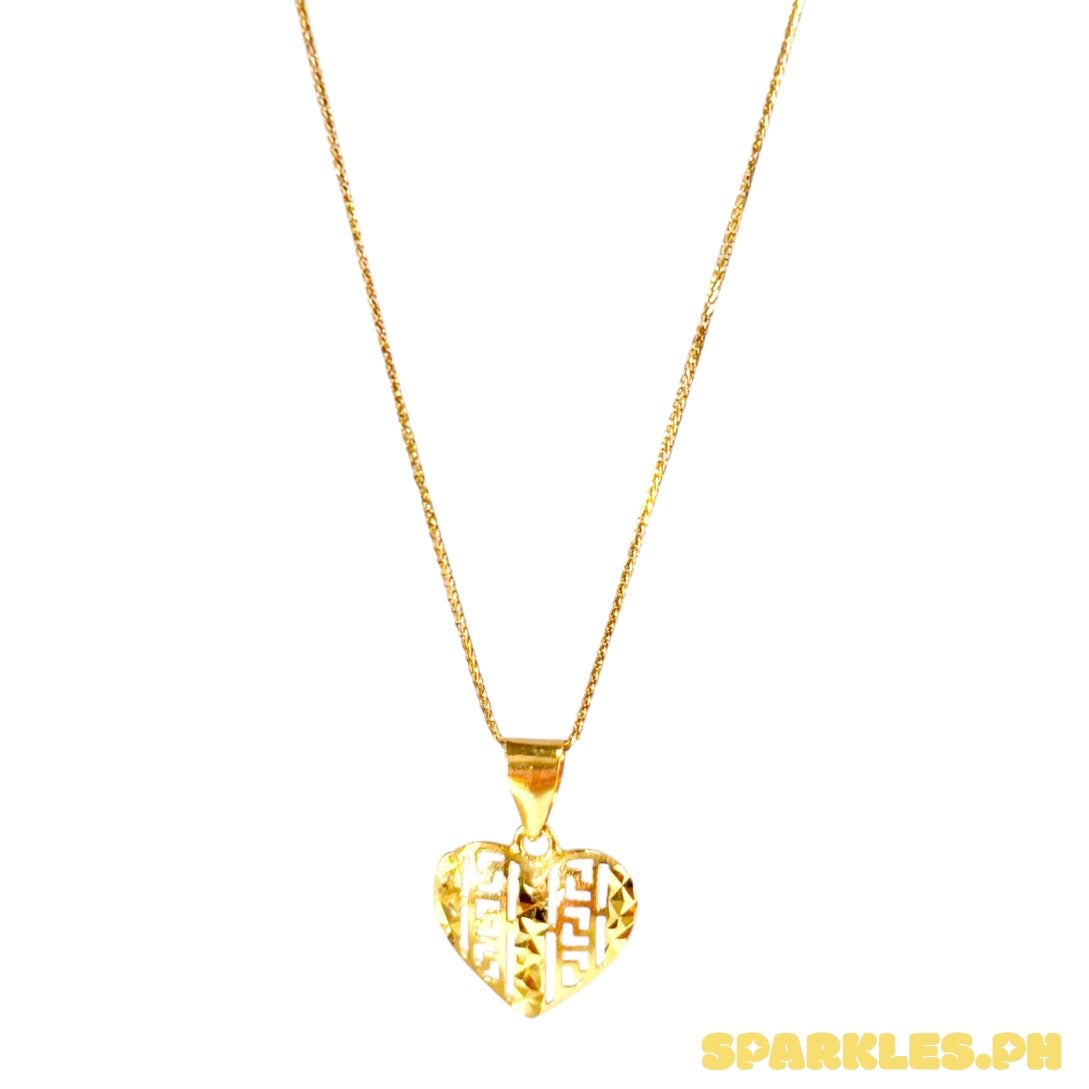 18k Saudi Gold Foxtail Chain 18" + 18k Saudi Gold Diacut Fenfen Heart Pendant
