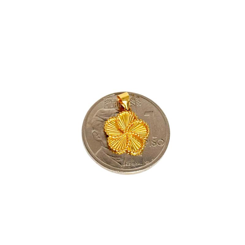 18k Saudi Gold Charm Pendant + Diacut Circle Chain 16”
