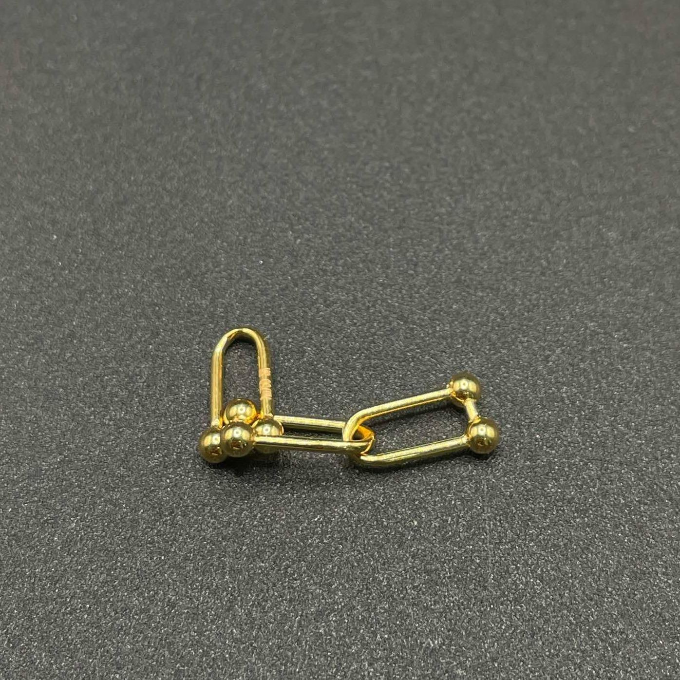 18k Saudi Gold Triple Hardware Pendant Solid Pawnable