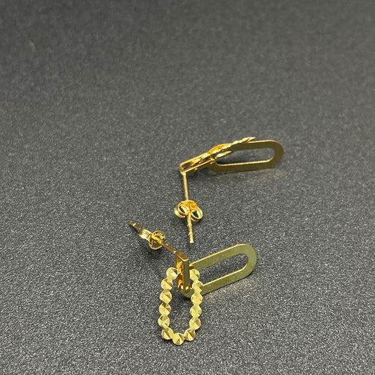 18k Saudi Gold .7g PER GRAM Twin Clip Stud Solido Earrings Pawnable