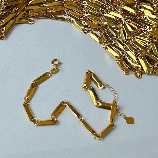 18k Saudi Gold Double B Bracelet Pawnable