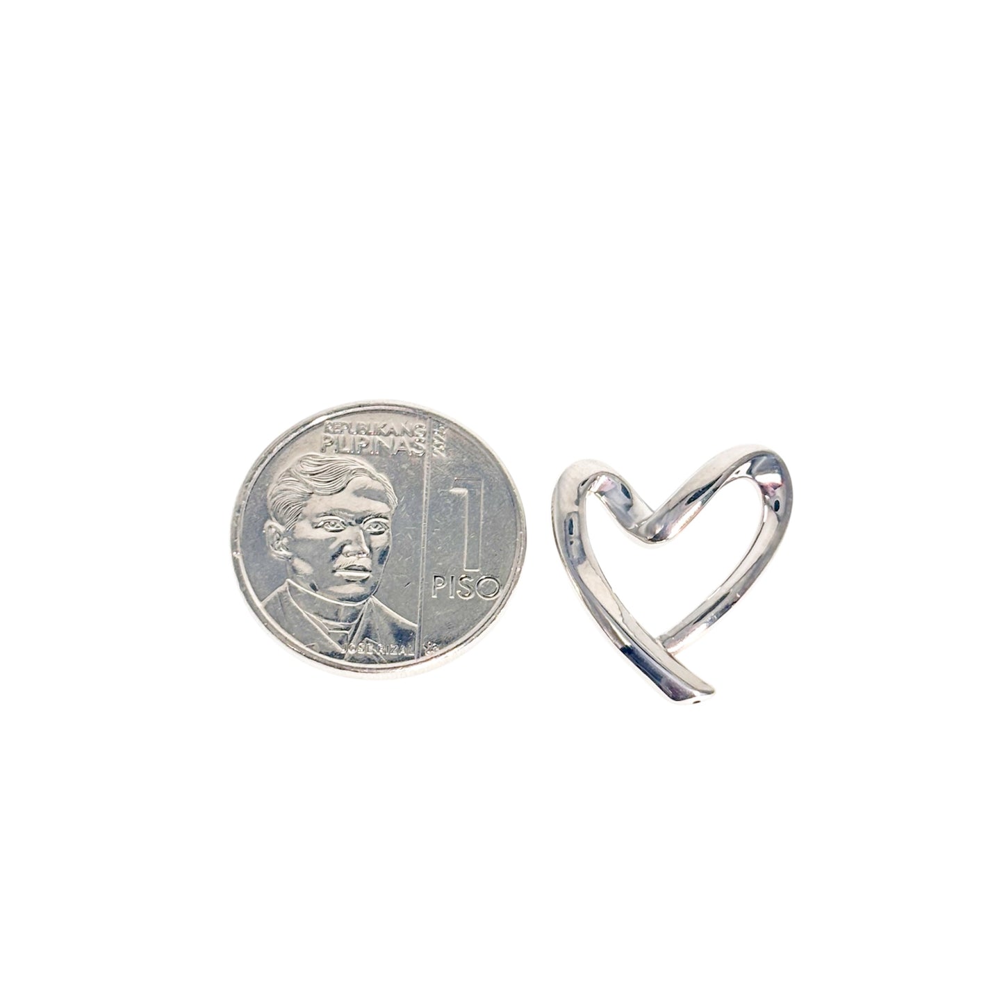 18k Saudi Gold AMPAW/HOLLOW White Gold Line Heart -
SKUAP2326PEN2