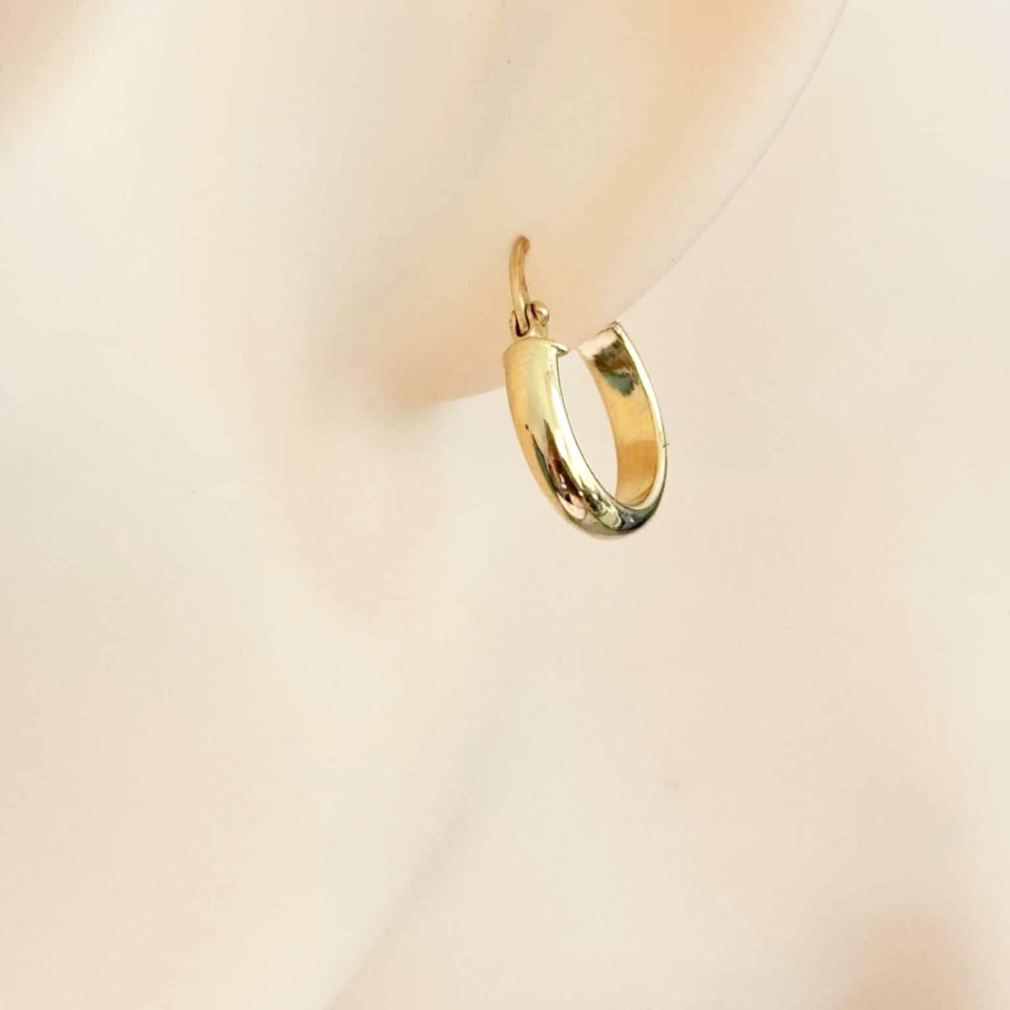 18k Saudi Gold Semi Doom Earring - SKU-DYJNOZ99