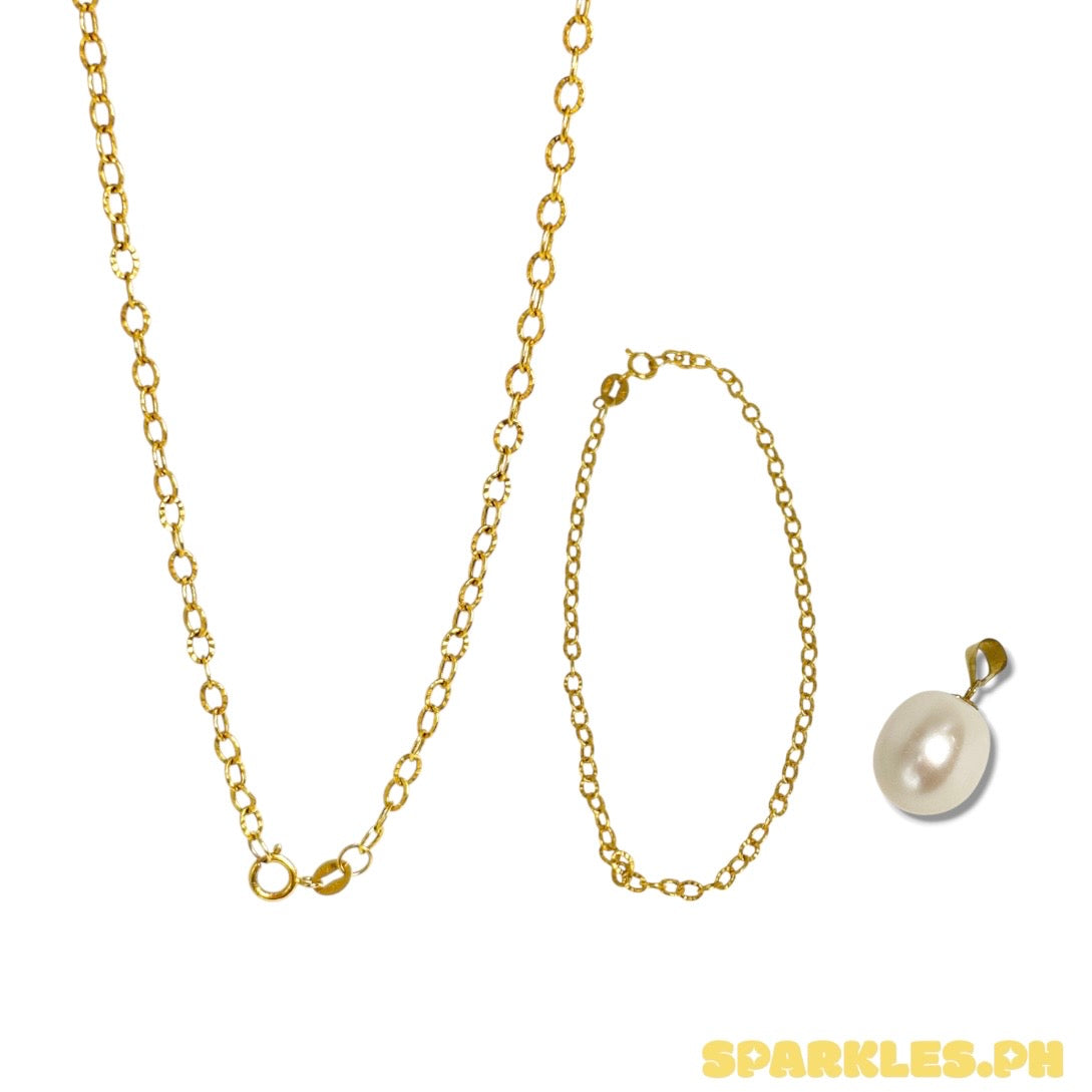 18k Saudi Gold Diacut Circle Chain 16" + 18k Saudi Gold Diacut Circle Bracelet 7.5" + 18k Saudi Gold Freshwater Pearl Hook Pendant
