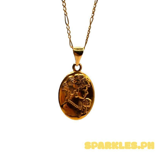 18k Saudi Gold Set Queen Elizabeth Oblong + Figaru Chain