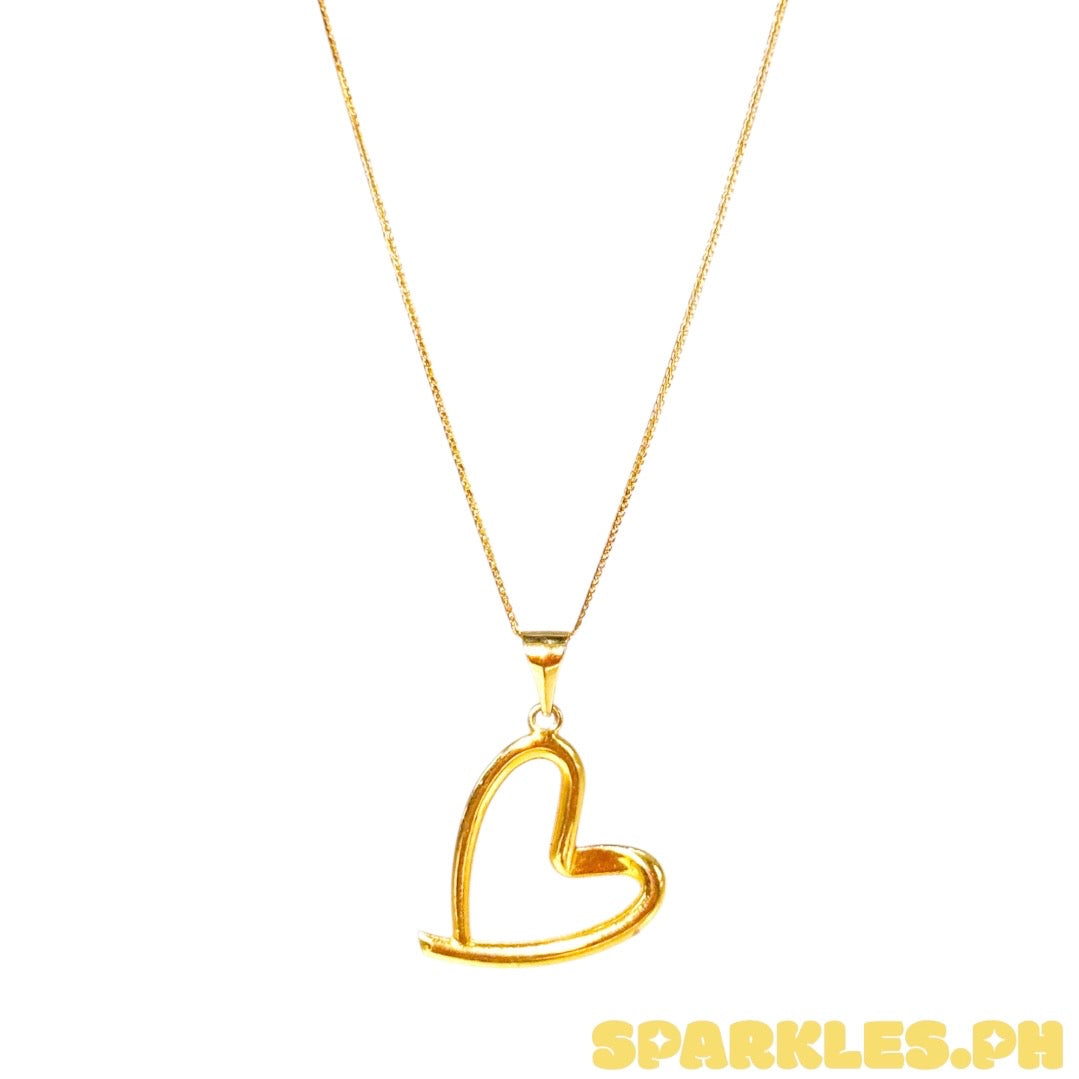 18k Saudi Gold Foxtail Chain 18" + 18k Saudi Gold Line Heart with Hook Pendant