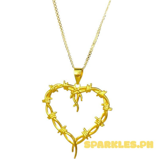 18k Saudi Gold Set Wire Heart + Bismark Chain 18”