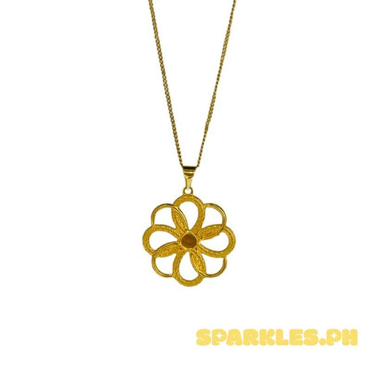 18k Saudi Gold Golden Bloom Pendant + Cadena Chain 16”