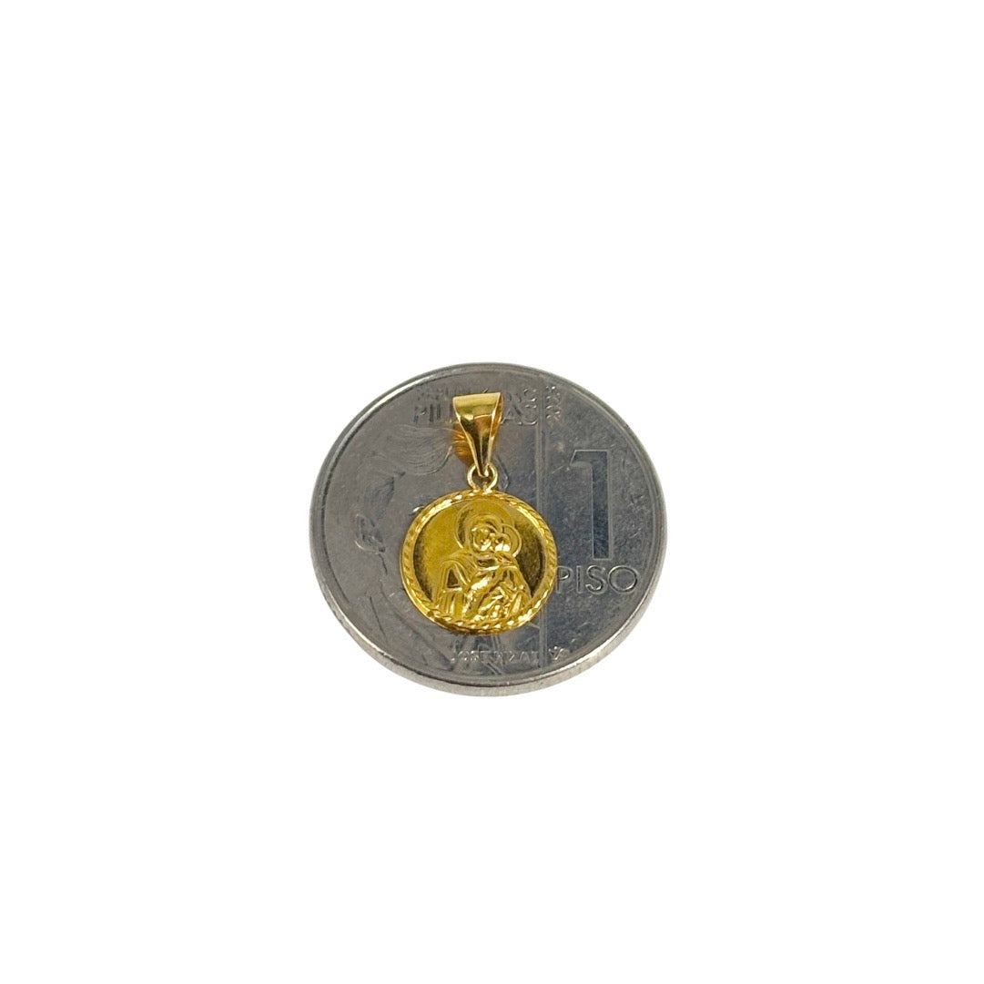 18k Saudi Gold Figaru Chain 18" + 18k Saudi Gold 10mm Mary and Child Pendant