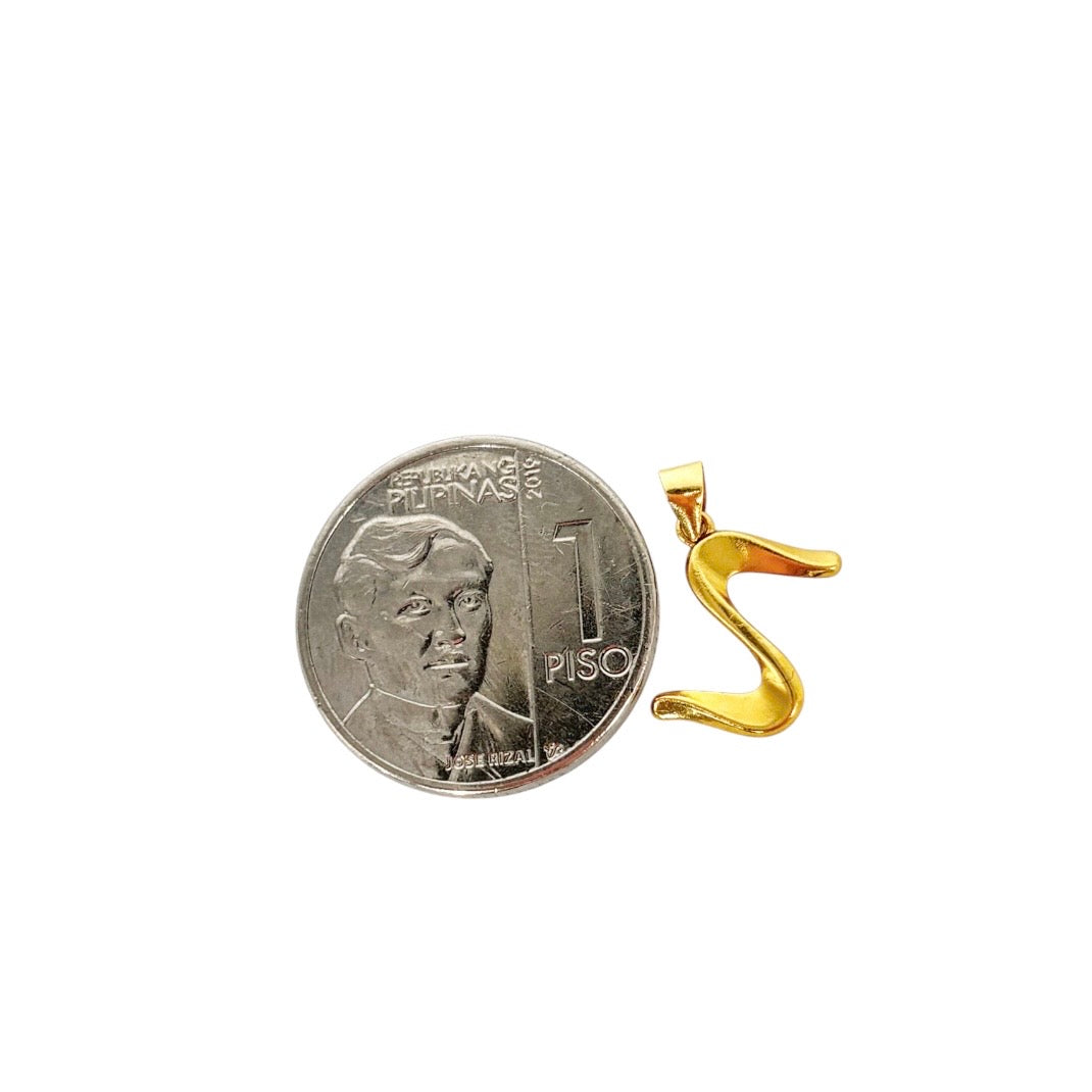 18k Saudi Gold Karkar Chain 18" + 18k Saudi Gold Wave Pendant
