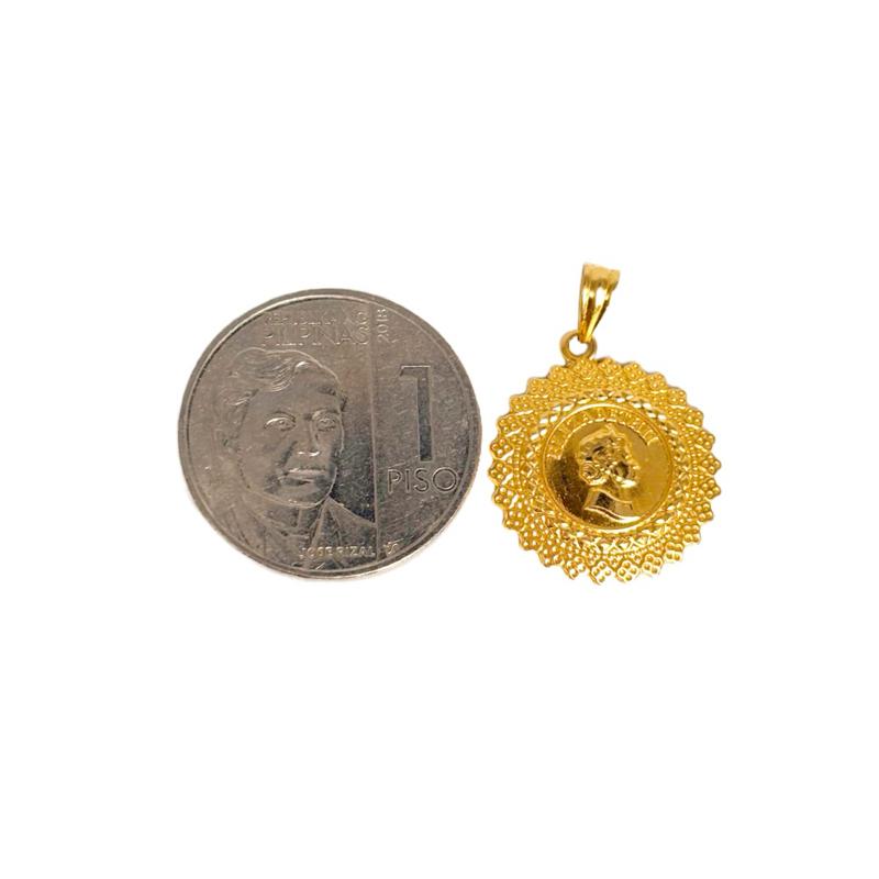 18k Saudi Gold Set Queen Elizabeth Medallion + Dancing Chain Makapal Pawnable