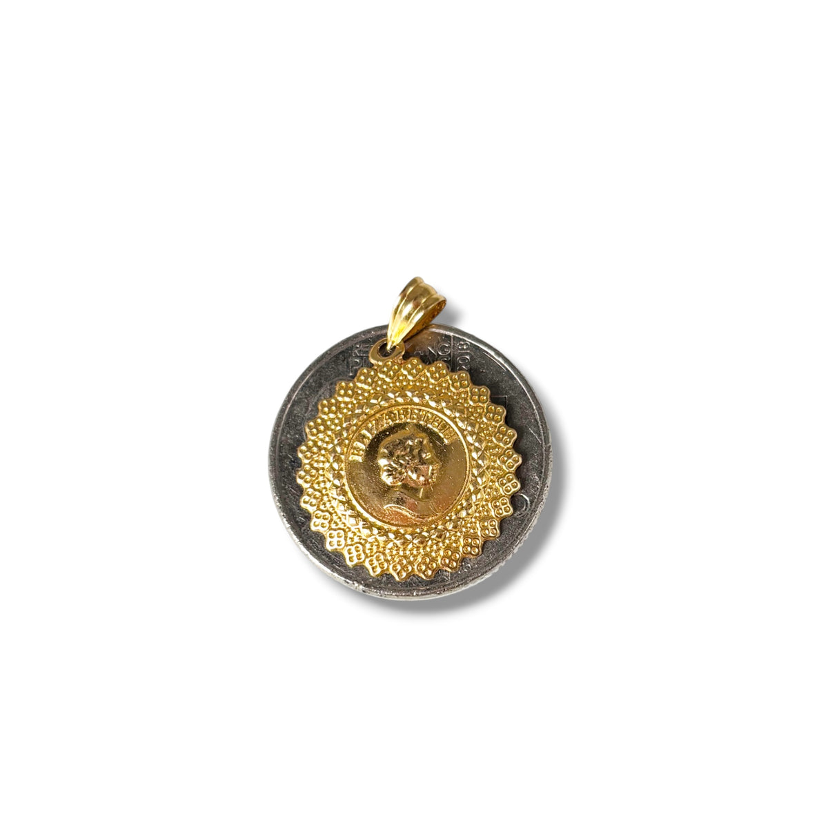 18k Saudi Gold Millipedes Chain 18" + 18k Saudi Gold Queen Elizabeth Medallion Pendant