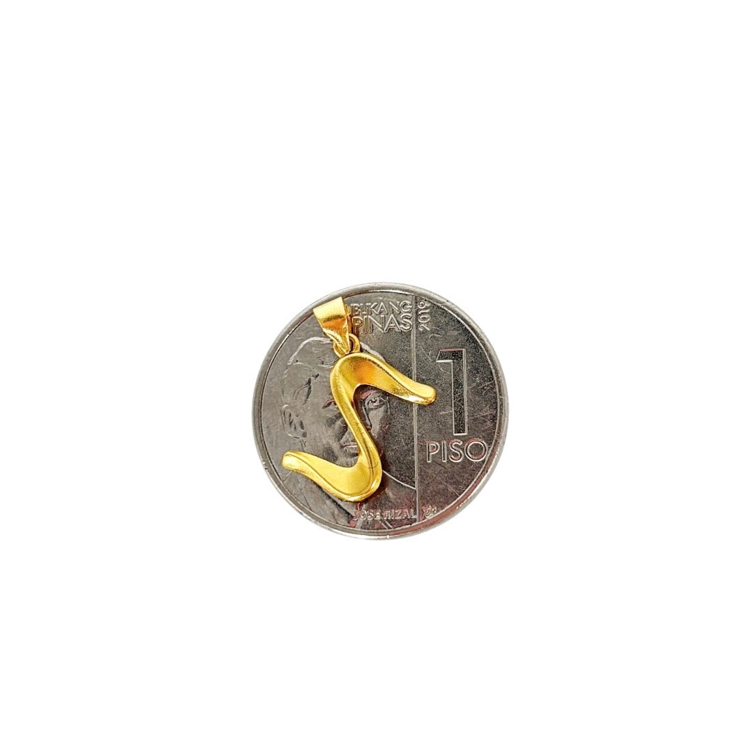 18k Saudi Gold Karkar Chain 18" + 18k Saudi Gold Wave Pendant