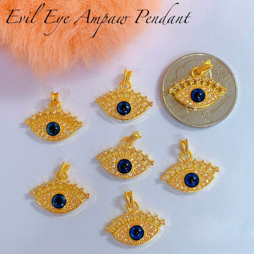 # 8 Evil Eye Ampaw Pendant 18k Saudi Gold