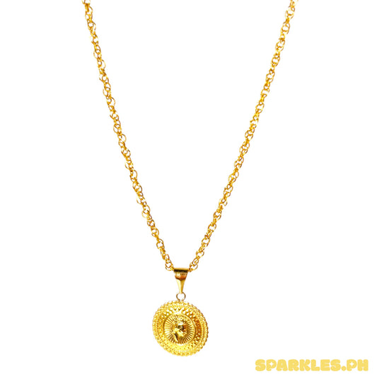"18k Saudi Gold Millipedes Chain 18"" + 18k Saudi Gold Royal Queen Pendant "