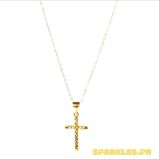 18k Saudi Gold Tauco Chain Level 1 + 18k Saudi Gold DiaCross Pendant