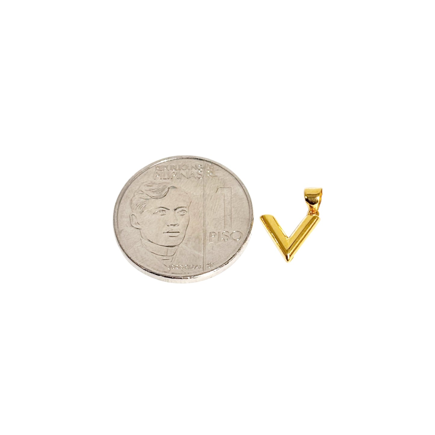 18k Saudi Gold V Style Pendant .28 grams -SKU-RNNQ0FOY